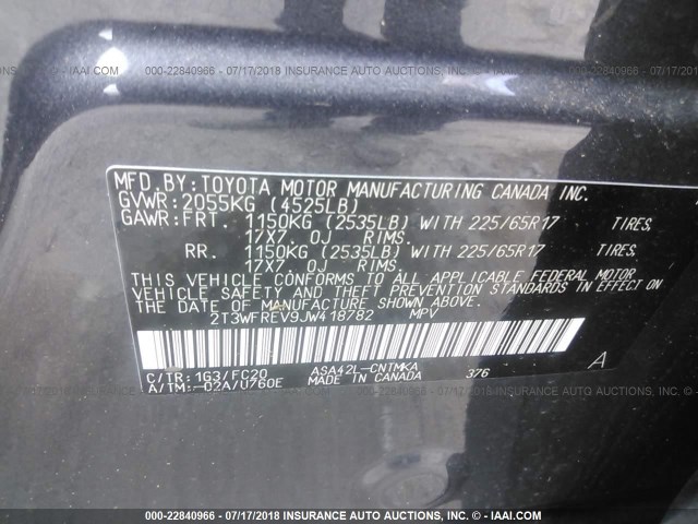 2T3WFREV9JW418782 - 2018 TOYOTA RAV4 ADVENTURE/XLE 灰色 照片 9