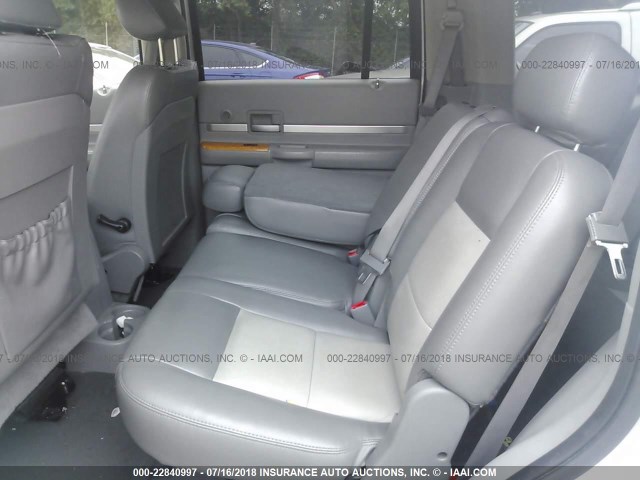 1A8HX58P19F708208 - 2009 CHRYSLER ASPEN LIMITED SILVER photo 8