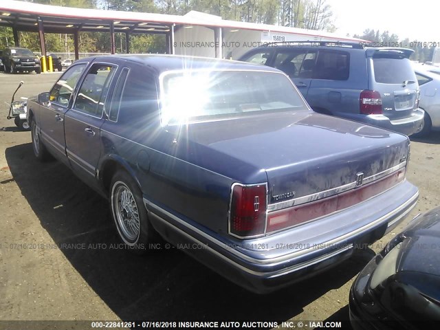 1LNLM81W3RY702634 - 1994 LINCOLN TOWN CAR EXECUTIVE BLUE photo 3