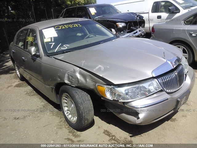 1LNHM81W22Y670772 - 2002 LINCOLN TOWN CAR EXECUTIVE Braun Foto 1
