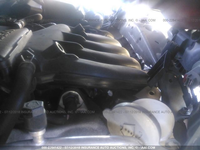 3N1CE2CPXFL420835 - 2015 NISSAN VERSA NOTE S/S PLUS/SV/SL/SR RED photo 10