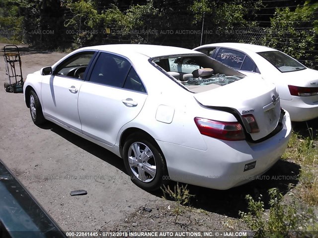 4T1BE46KX7U707213 - 2007 TOYOTA CAMRY NEW GENERAT CE/LE/XLE/SE WHITE photo 3