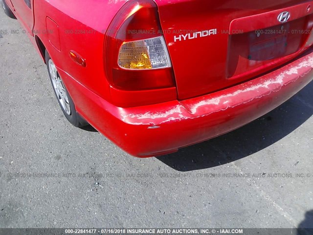 KMHCG45C62U284440 - 2002 HYUNDAI ACCENT GL RED photo 6