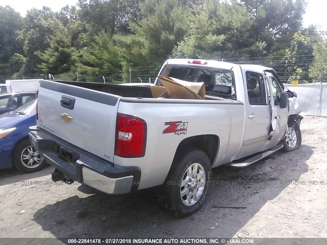 1GC4K1C80CF237477 - 2012 CHEVROLET SILVERADO K3500 LTZ SILVER photo 4