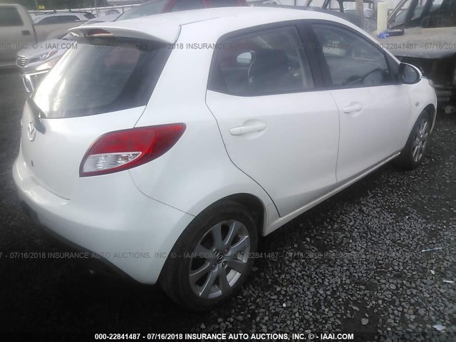 JM1DE1LZ5E0179260 - 2014 MAZDA MAZDA2 TOURING WHITE photo 4