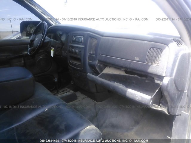 3D7KS28C05G800433 - 2005 DODGE RAM 2500 ST/SLT 银色 照片 5