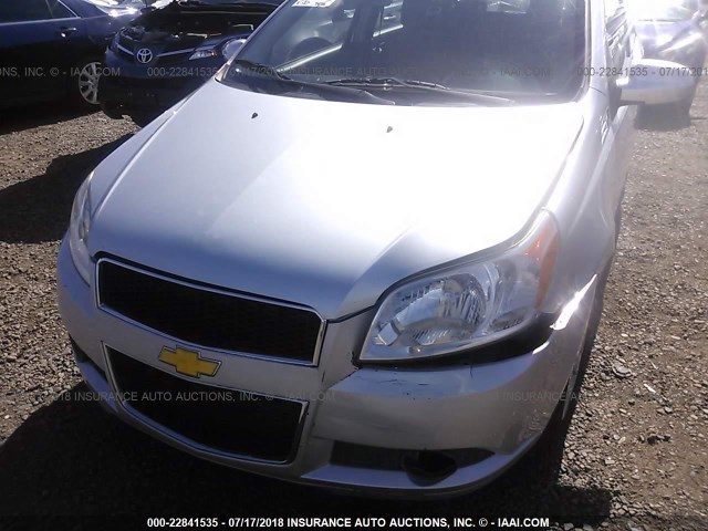 KL1TD6DE7BB256970 - 2011 CHEVROLET AVEO LS/LT 银色 照片 6