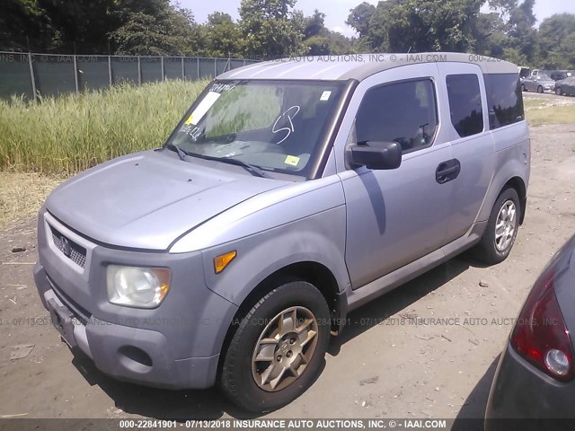 5J6YH18385L000411 - 2005 HONDA ELEMENT LX SILVER photo 2