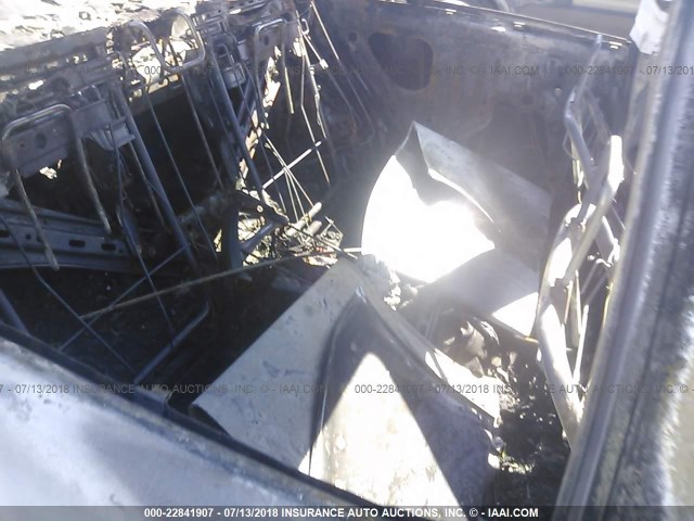 4T4BE46K99R078908 - 2009 TOYOTA CAMRY SE/LE/XLE WHITE photo 8