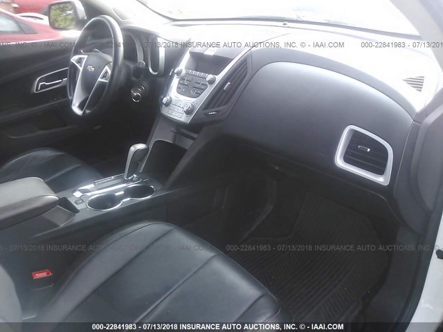 2GNALFEC6B1225670 - 2011 CHEVROLET EQUINOX LTZ WHITE photo 5