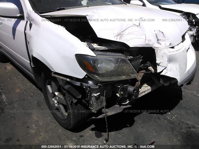 JA4LX41GX3U120083 - 2003 MITSUBISHI OUTLANDER XLS WHITE photo 6