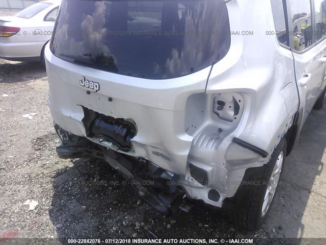 ZACCJABT7FPB85142 - 2015 JEEP RENEGADE LATITUDE SILVER photo 6