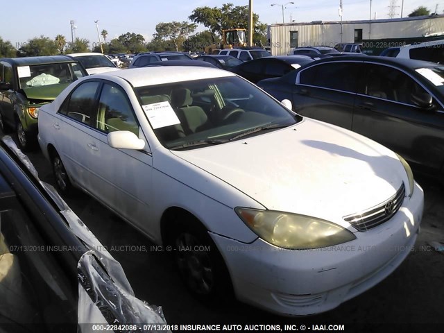 4T1BE32K16U645019 - 2006 TOYOTA CAMRY LE/XLE/SE თეთრი ფოტო 1
