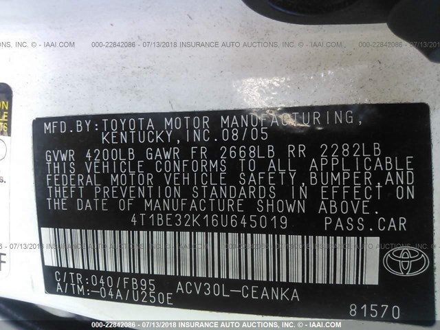 4T1BE32K16U645019 - 2006 TOYOTA CAMRY LE/XLE/SE თეთრი ფოტო 9