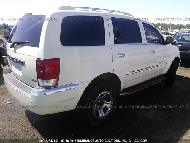 1A8HW58227F552362 - 2007 CHRYSLER ASPEN LIMITED WHITE photo 4