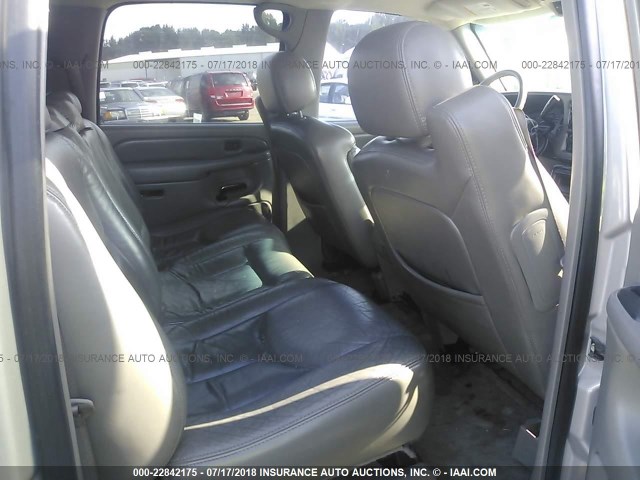 1GKFK66U95J162541 - 2005 GMC YUKON XL DENALI SILVER photo 8