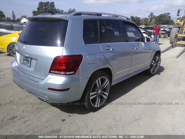 WDCGG5HB4DG144686 - 2013 MERCEDES-BENZ GLK 350 SILVER photo 4