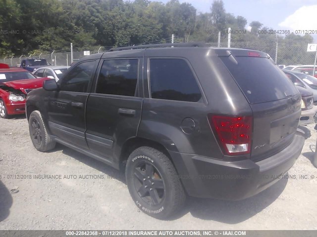 1J4GR48K85C673586 - 2005 JEEP GRAND CHEROKEE LAREDO/COLUMBIA/FREEDOM 灰色 照片 3