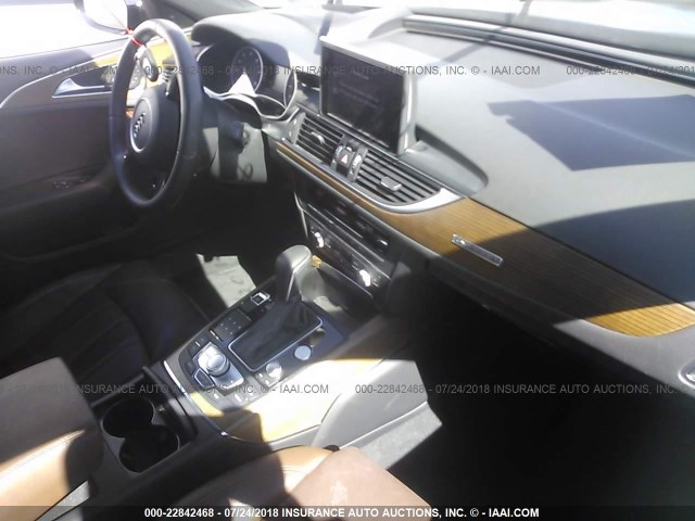 WAUHGAFC8GN057580 - 2016 AUDI A6 PRESTIGE ლურჯი ფოტო 5