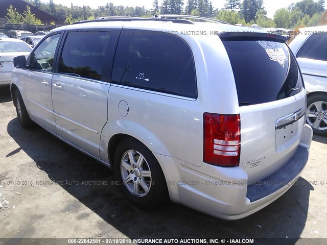 2A8HR54169R611560 - 2009 CHRYSLER TOWN & COUNTRY TOURING SILVER photo 3