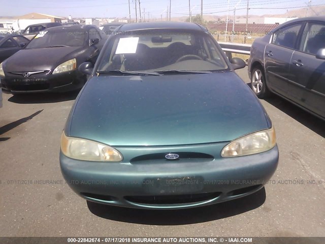 1FAFP13P4WW243293 - 1998 FORD ESCORT SE/SPORT GREEN photo 6