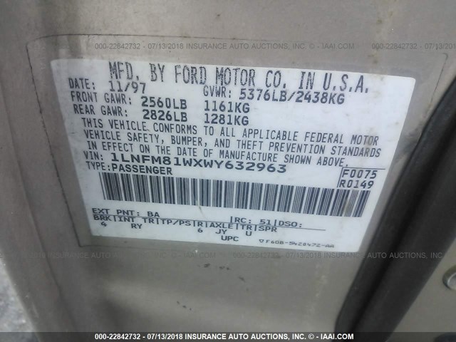 1LNFM81WXWY632963 - 1998 LINCOLN TOWN CAR EXECUTIVE Золотой фото 9