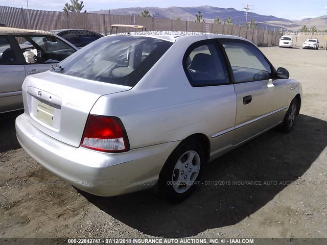 KMHCG35C62U207593 - 2002 HYUNDAI ACCENT GS GOLD photo 4