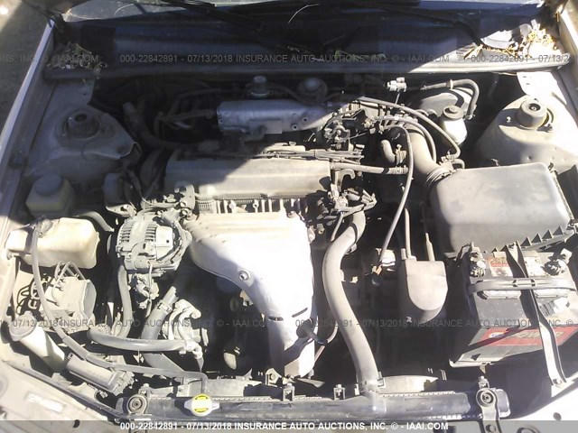 JT2BG22K6V0067443 - 1997 TOYOTA CAMRY LE/XLE BEIGE photo 10