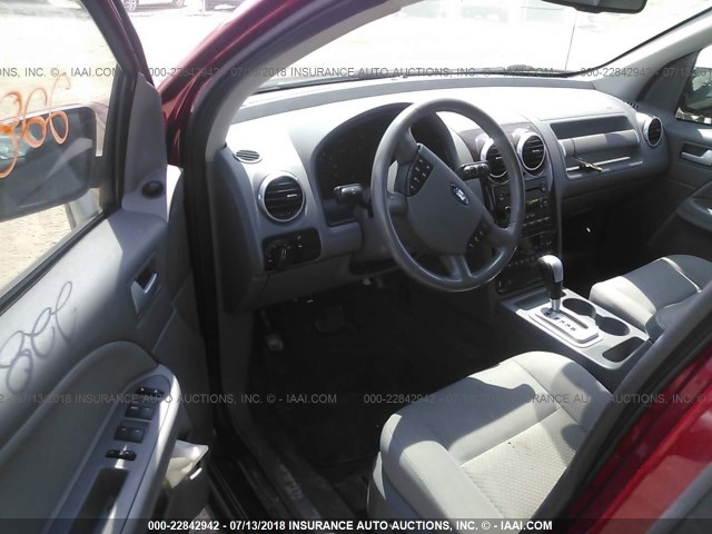 1FMDK02117GA34298 - 2007 FORD FREESTYLE SEL RED photo 5