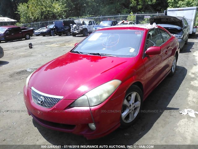 4T1CA38P24U017339 - 2004 TOYOTA CAMRY SOLARA SE/SLE RED photo 2