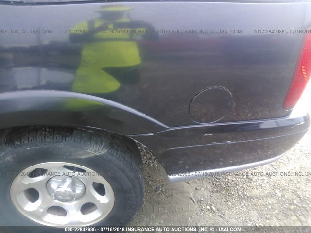 5LMEU27AXYLJ34733 - 2000 LINCOLN NAVIGATOR BLACK photo 6