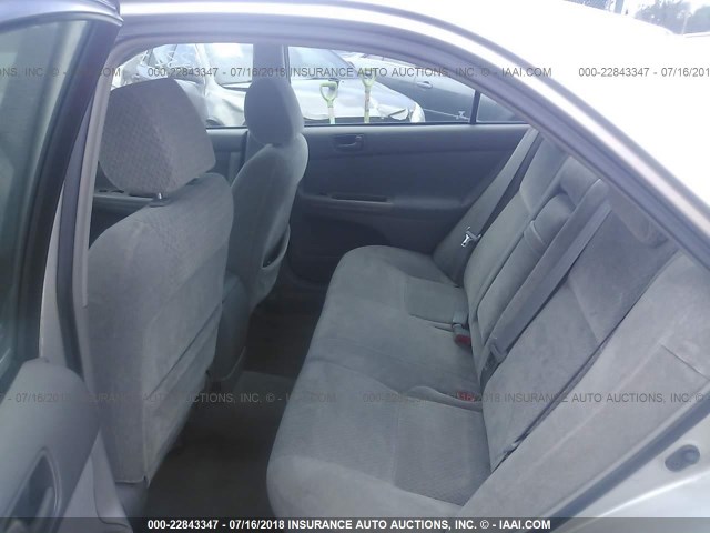 4T1BE32K82U611332 - 2002 TOYOTA CAMRY LE/XLE/SE 银色 照片 8