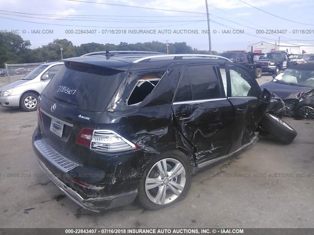4JGDA5HB3DA202280 - 2013 MERCEDES-BENZ ML 350 4MATIC BLACK photo 4