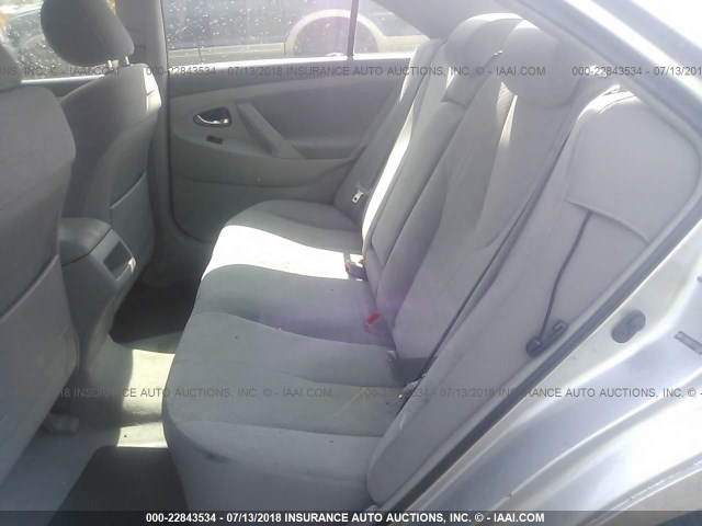 4T1BE46KX7U053667 - 2007 TOYOTA CAMRY NEW GENERAT CE/LE/XLE/SE SILVER photo 8