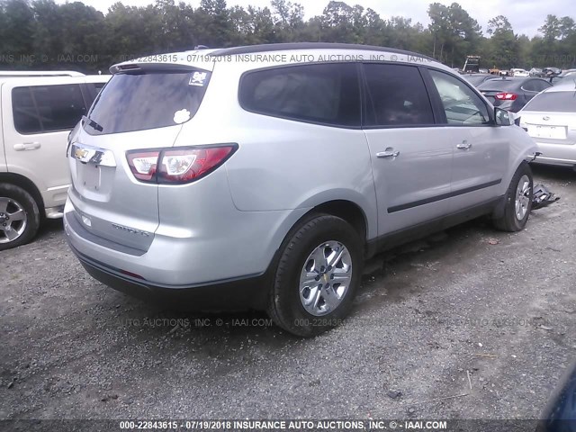 1GNKRFED1FJ340300 - 2015 CHEVROLET TRAVERSE LS SILVER photo 4