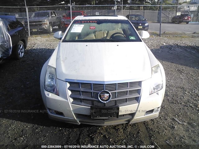 1G6DR57V580198885 - 2008 CADILLAC CTS HI FEATURE V6 WHITE photo 6