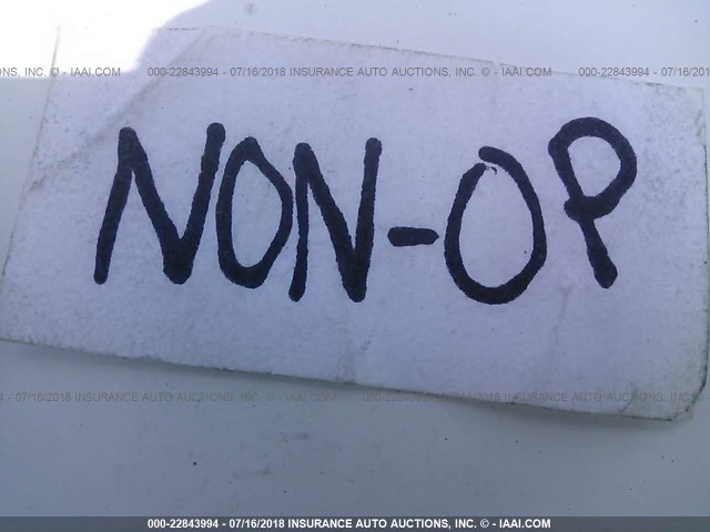 2T1KU4EE1BC612256 - 2011 TOYOTA COROLLA MATRIX  WHITE photo 7