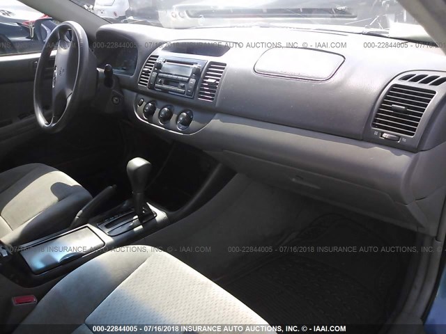 4T1BE32K43U235472 - 2003 TOYOTA CAMRY LE/XLE/SE 蓝色 照片 5