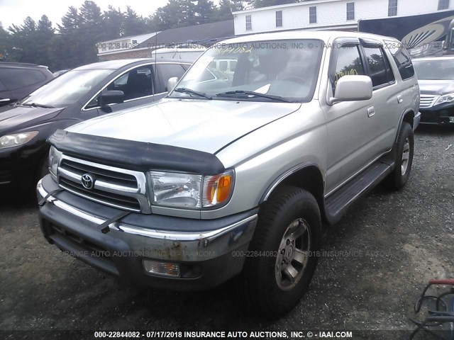 JT3HN86R3X0250324 - 1999 TOYOTA 4RUNNER SR5 SILVER photo 2