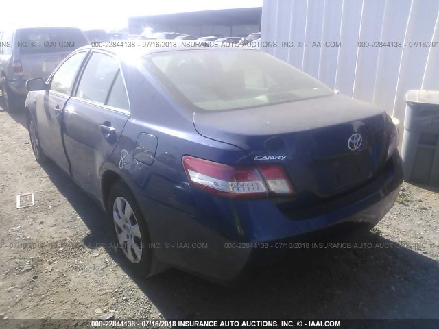4T1BF3EK6BU595463 - 2011 TOYOTA CAMRY SE/LE/XLE ლურჯი ფოტო 3
