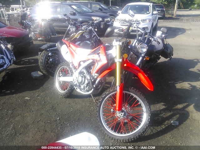 MLHMD4413H5003051 - 2017 HONDA CRF250 L/RL RED photo 1