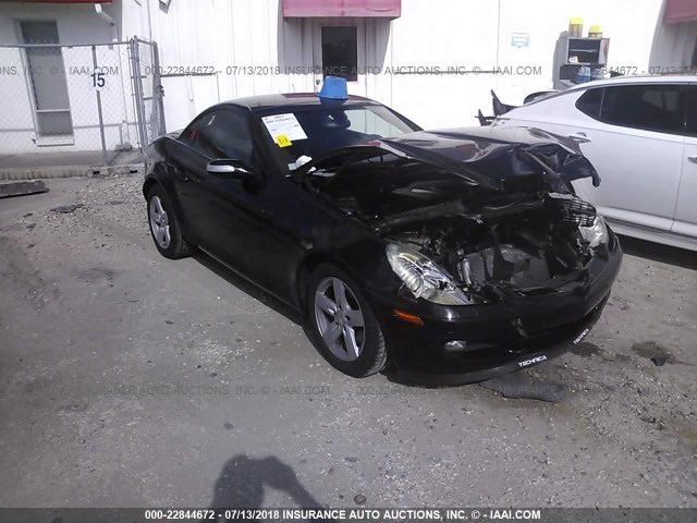 WDBWK54F06F076693 - 2006 MERCEDES-BENZ SLK 280 BLACK photo 1