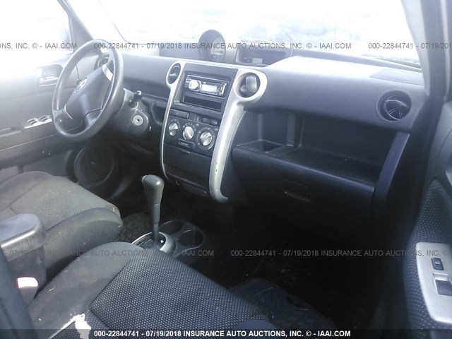 JTLKT324554001425 - 2005 TOYOTA SCION XB Qara foto 5
