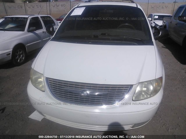 2C8GP54L01R330738 - 2001 CHRYSLER TOWN & COUNTRY LXI WHITE photo 6