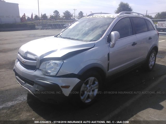 3GNAL2EK6ES626242 - 2014 CHEVROLET CAPTIVA LS SILVER photo 2