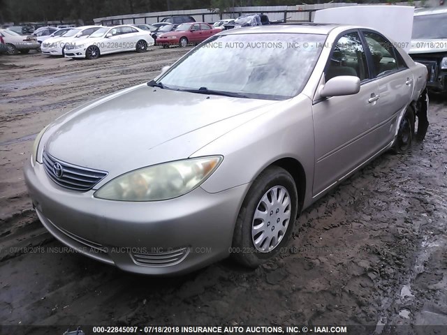 4T1BE32K45U988602 - 2005 TOYOTA CAMRY LE/XLE/SE Qəhvəyi foto 2