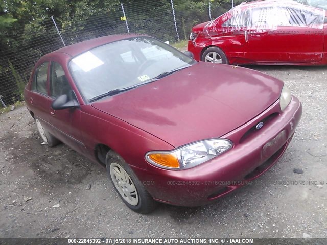 1FAFP10P6WW166706 - 1998 FORD ESCORT LX RED photo 1