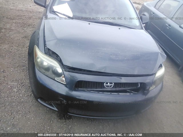 JTKDE167760138990 - 2006 TOYOTA SCION TC 灰色 照片 6