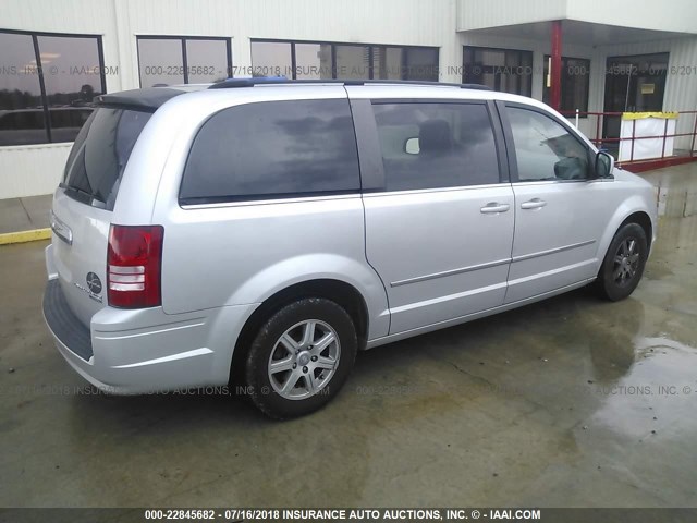 2A4RR5D19AR200843 - 2010 CHRYSLER TOWN & COUNTRY TOURING GRAY photo 4