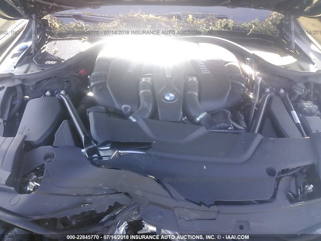 WBA7F0C58JGM23130 - 2018 BMW 750 I Dark Blue photo 10